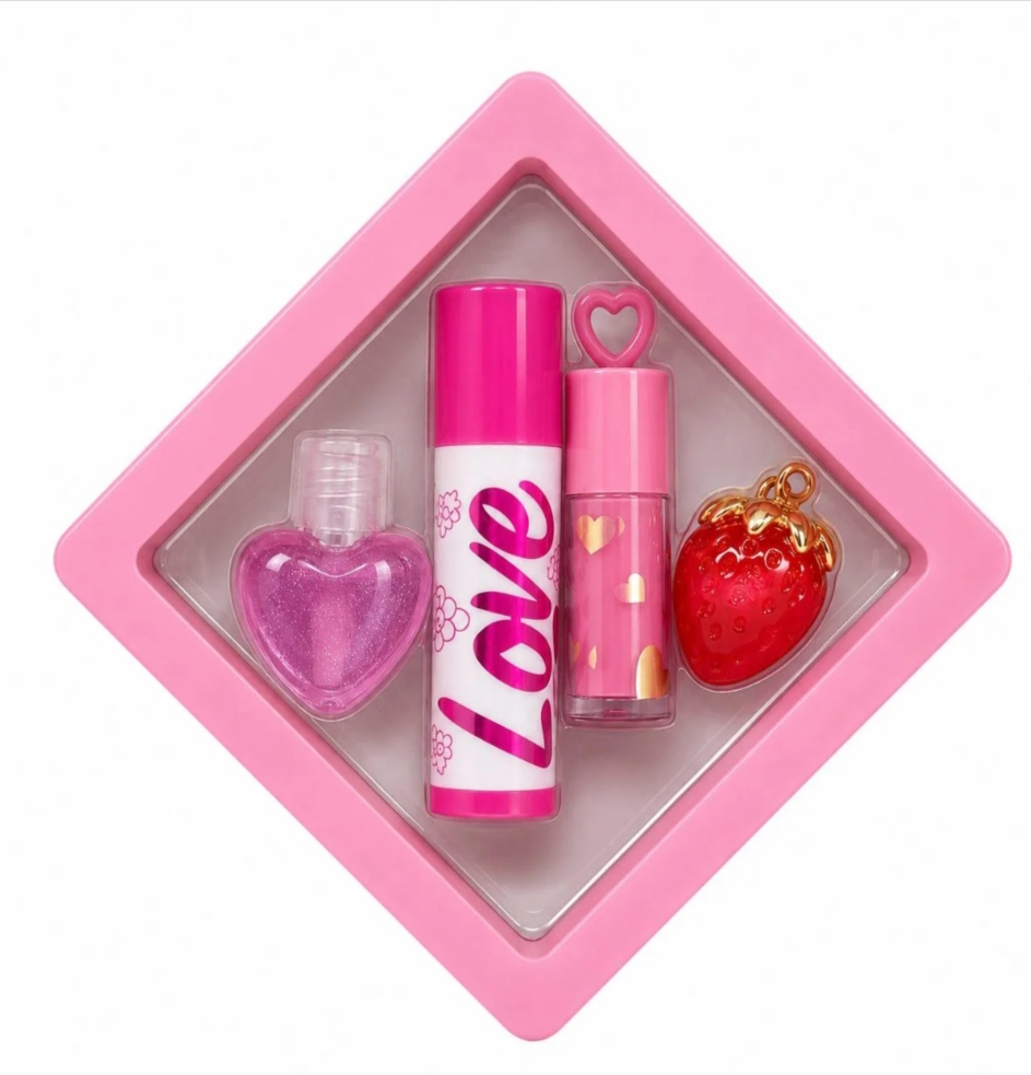 پک هدیه آرایشی فانتزی طرح Love